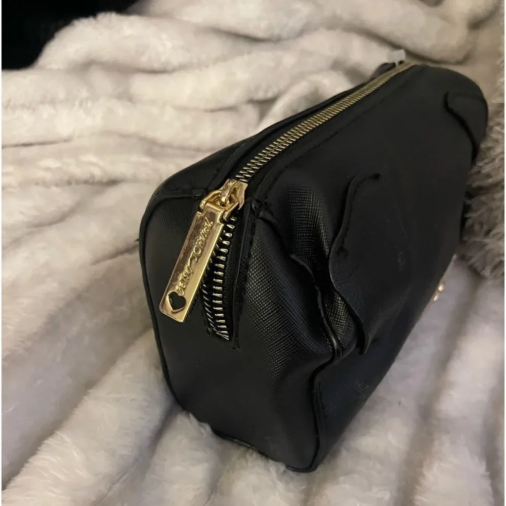 Betsey johnson small organizer makeup bag/pouch/case black white dog puppy face